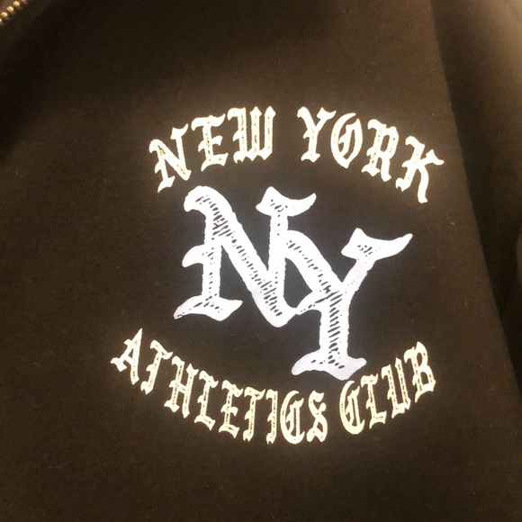 Fashion nova sweatshirt - Picture 3 of 5